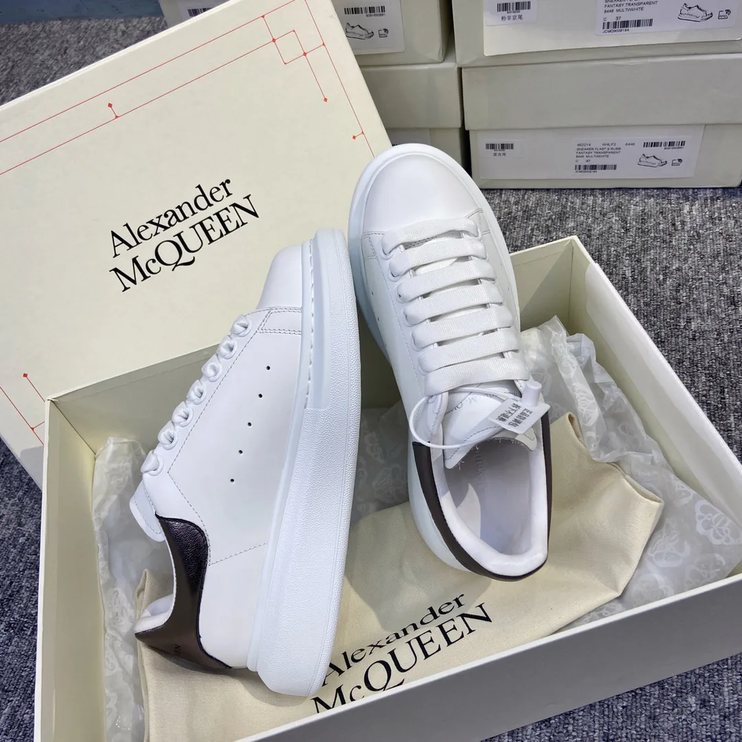 Women's Sneakers ALEXANDER MCQUEEN 17963414