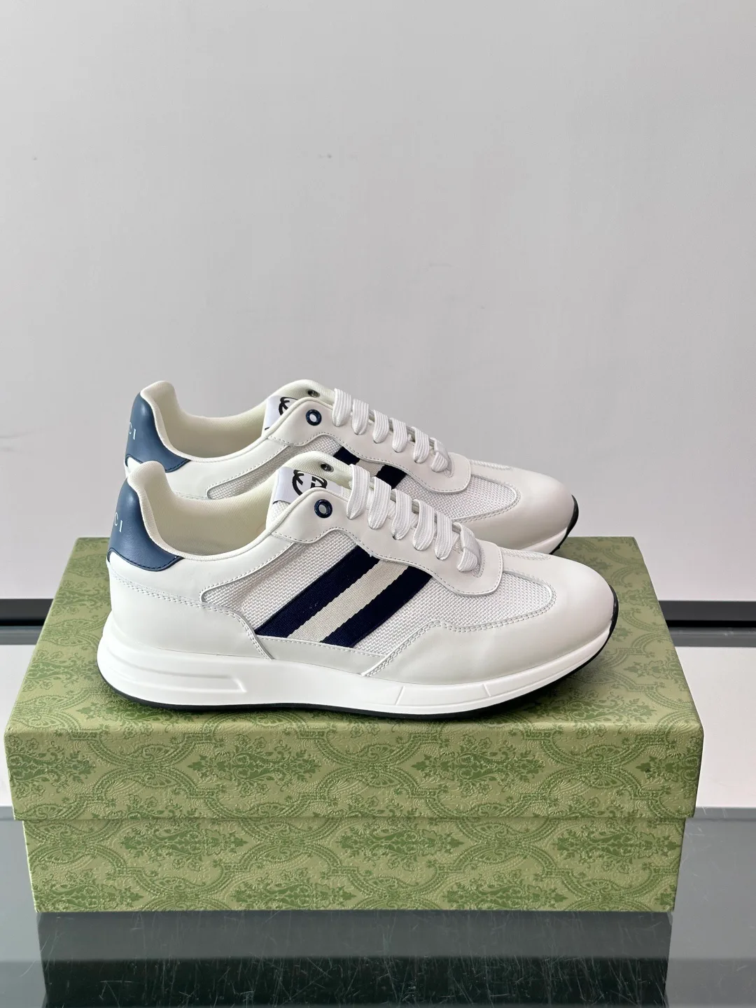 Men's Sneakers GUCCI 17646050