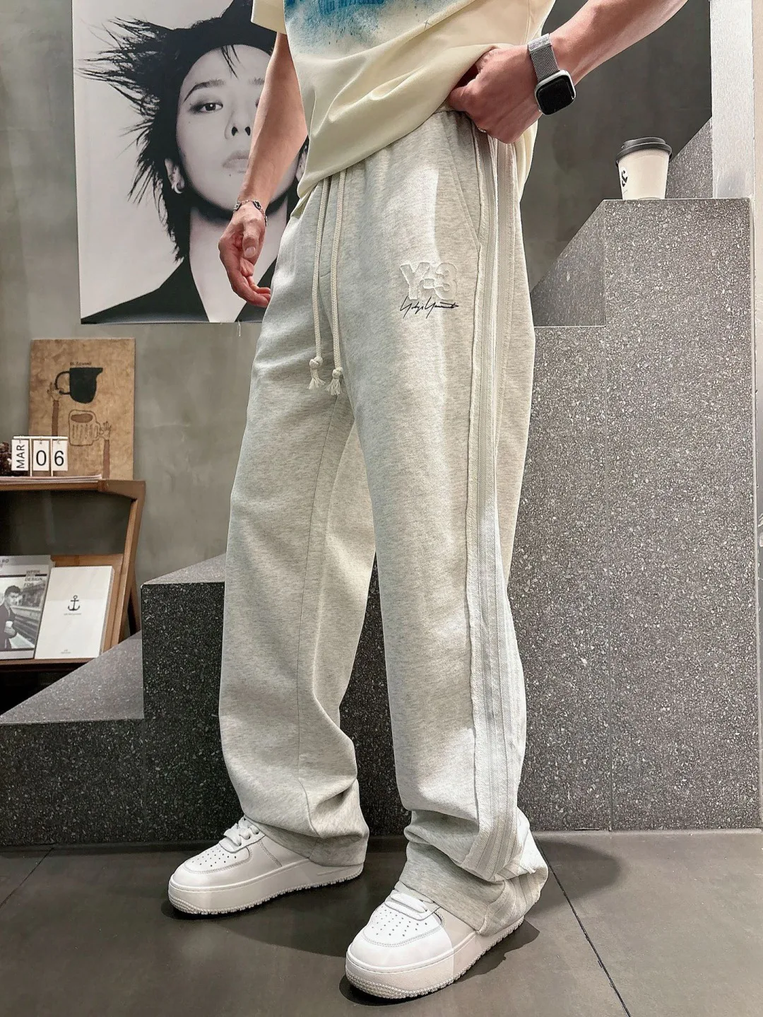 Men's Trousers Y-3 17810709