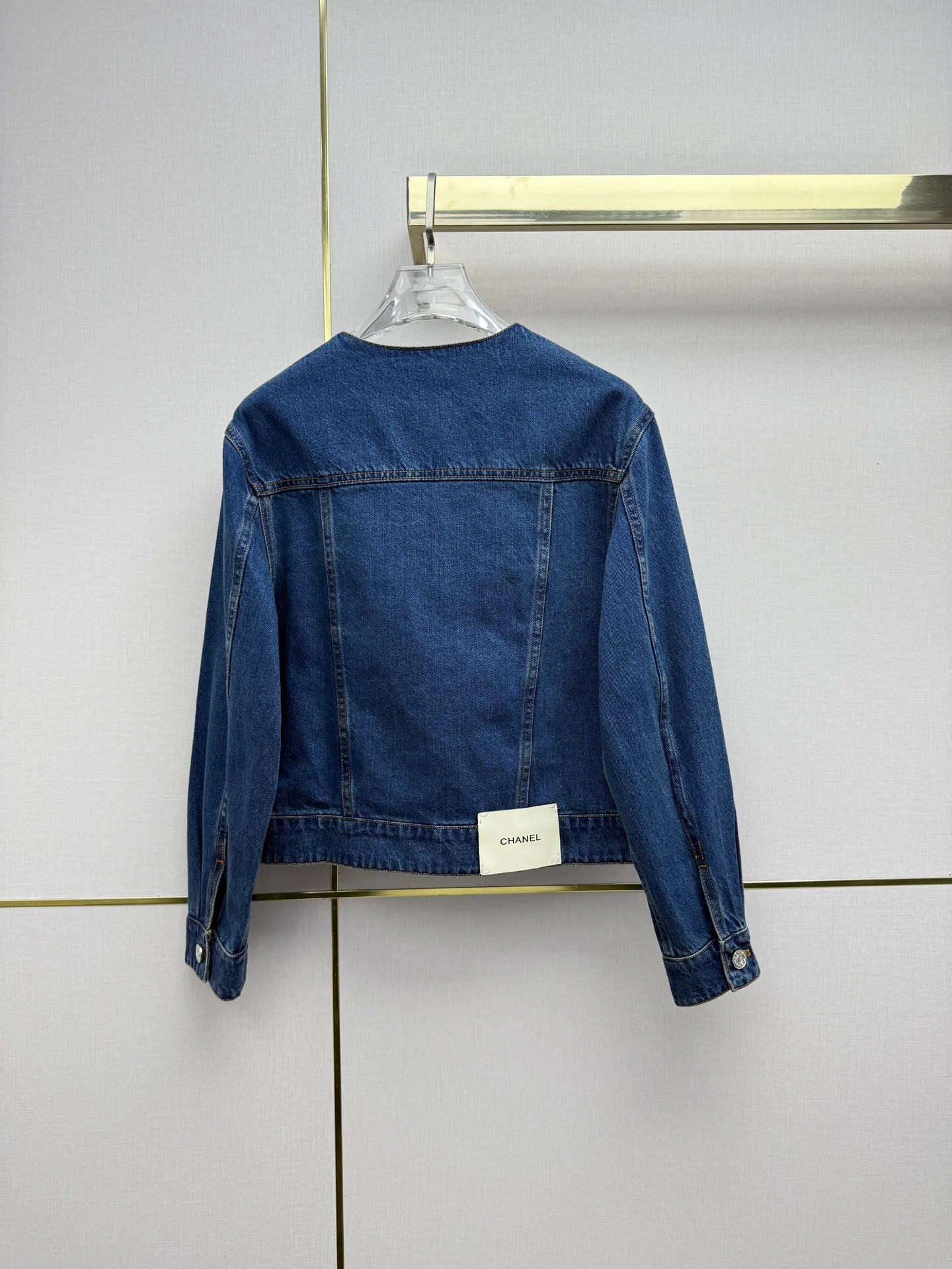 Women's Jackets And Down Jackets CHANEL 18032597