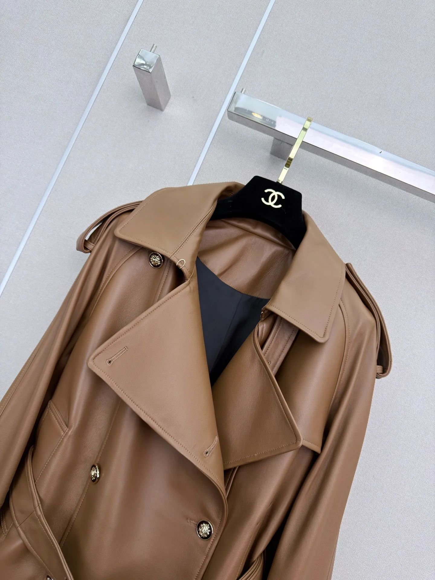 Women's Leather Jackets And Sheepskin Coats CHANEL 18174809