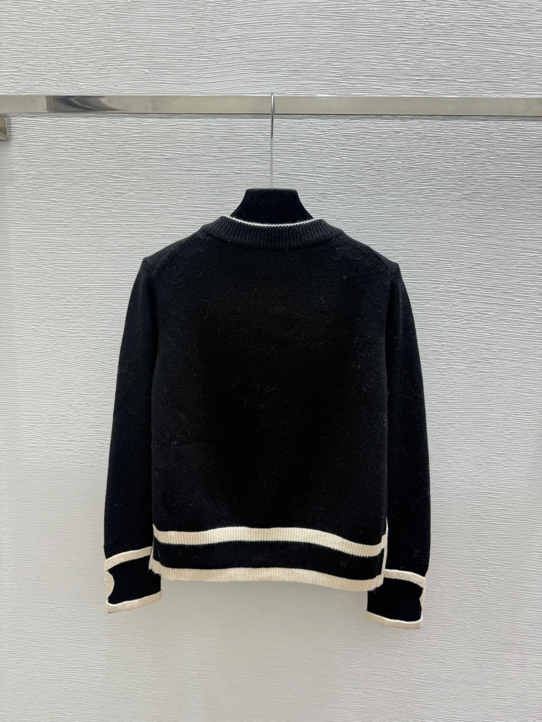 Women's Jumpers And Sweaters CHANEL 18410682