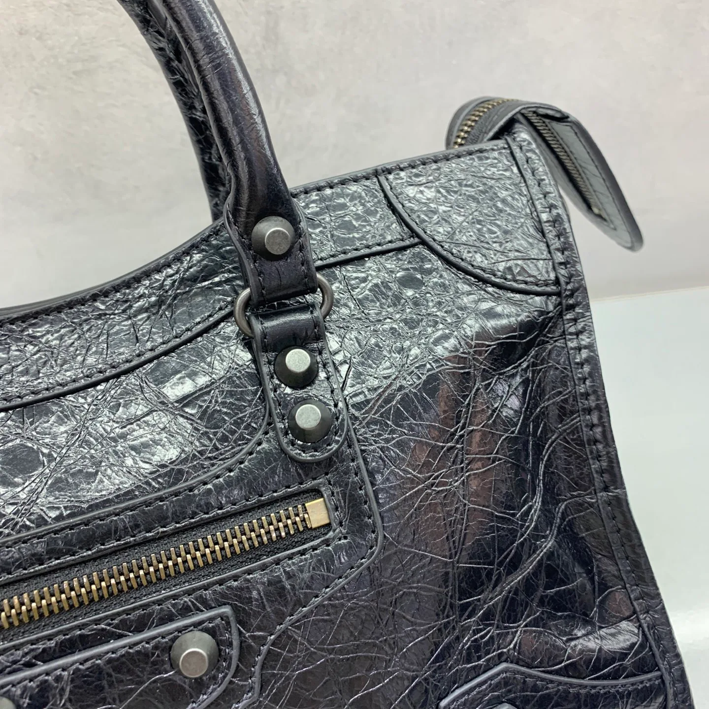 Women's Classic Handbags BALENCIAGA 18135977