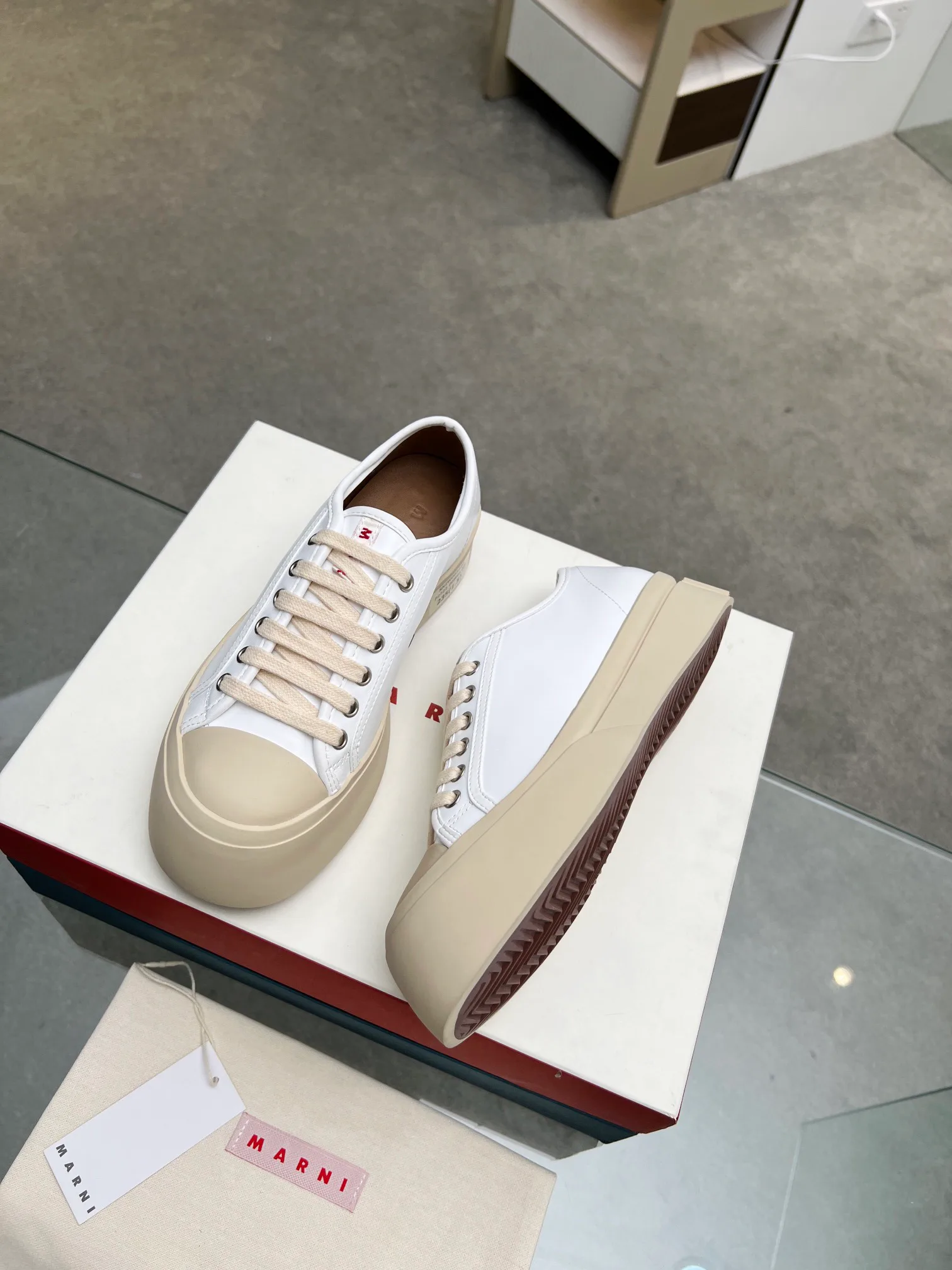 Women's Sneakers MARNI 18039748