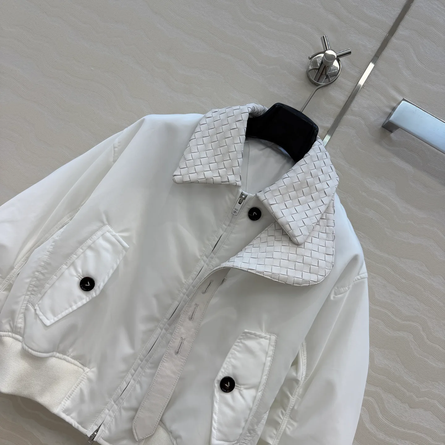 Women's Jackets And Down Jackets BOTTEGA VENETA 18501584