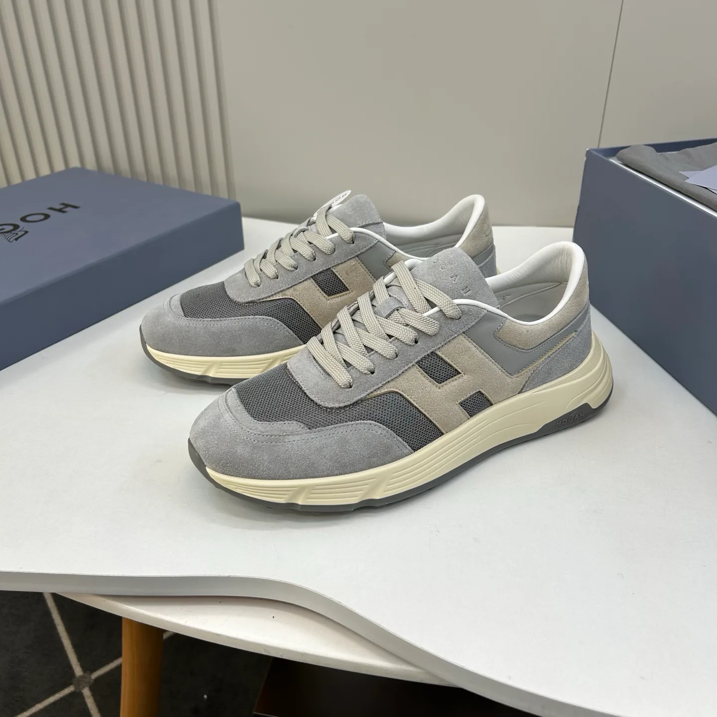 Men's Sneakers HOGAN 17280332