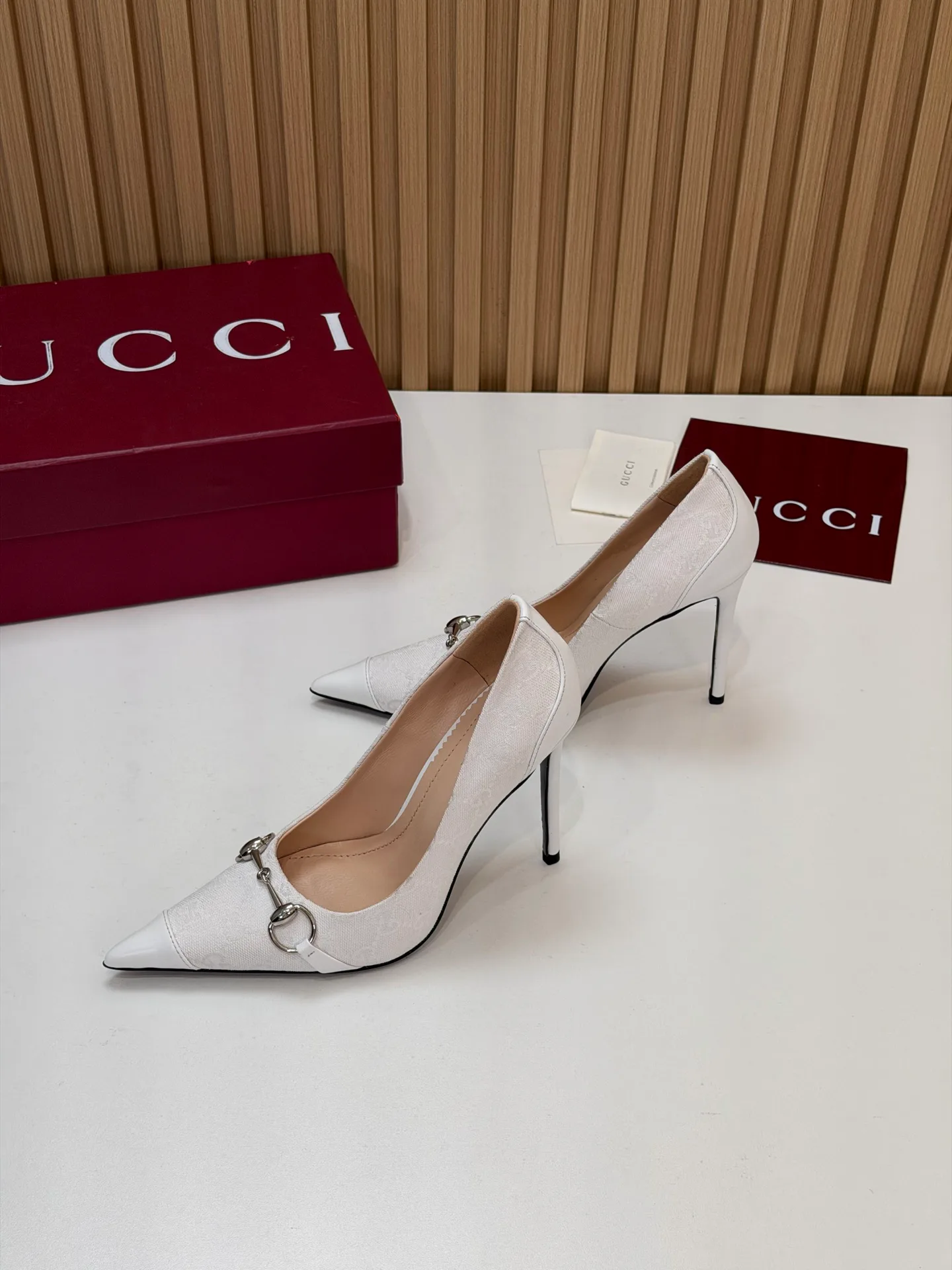 Women's Heels GUCCI 18245480