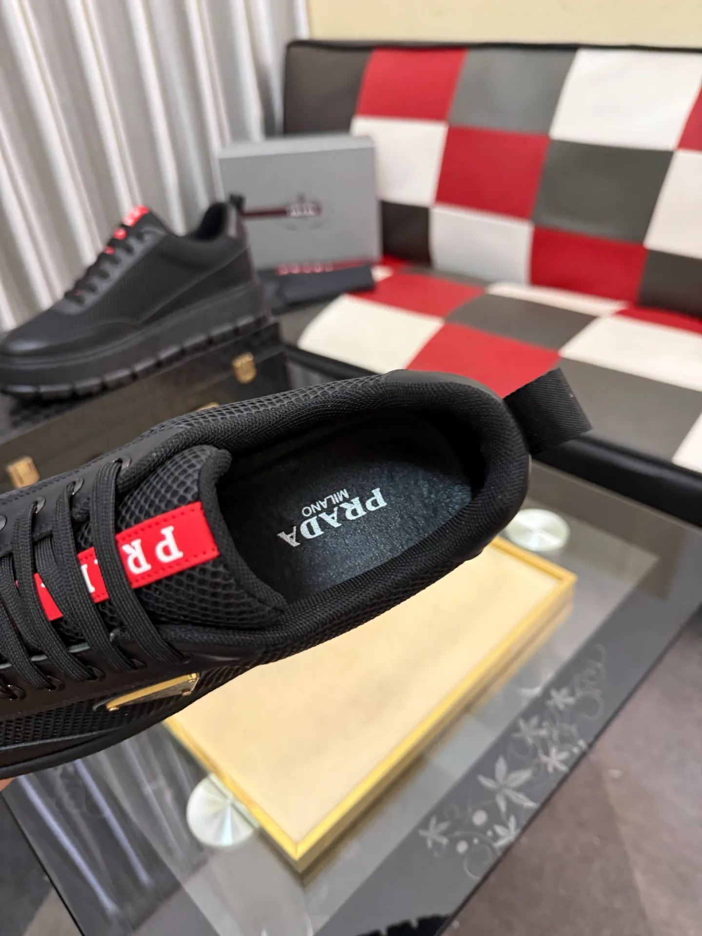 Men's Sneakers PRADA 18417412