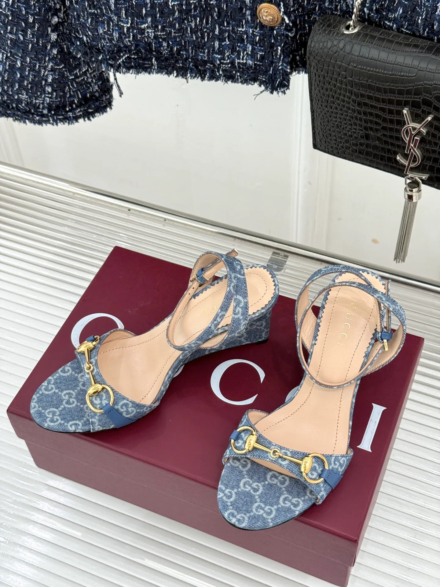 Women's Open-Toe Sandals GUCCI 17856186