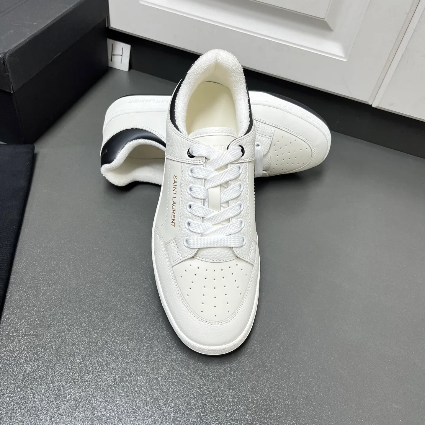 Men's Sneakers SAINT LAURENT 17636687