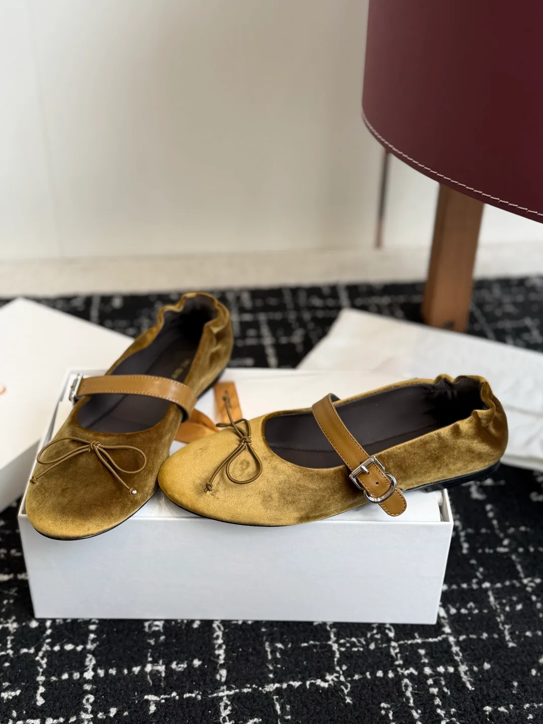 Women's Ballet Flats THE ROW 17872170