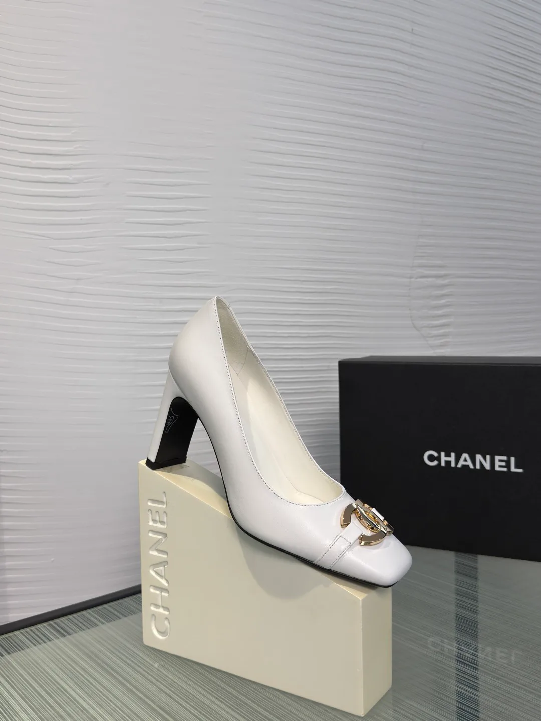 Women's Heels CHANEL 17480130