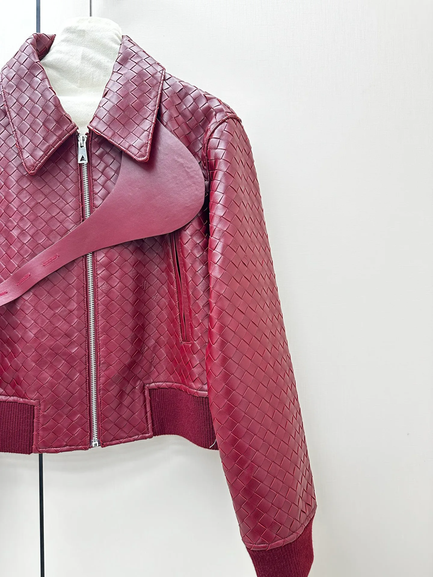 Women's Leather Jackets And Sheepskin Coats BOTTEGA VENETA 17547159