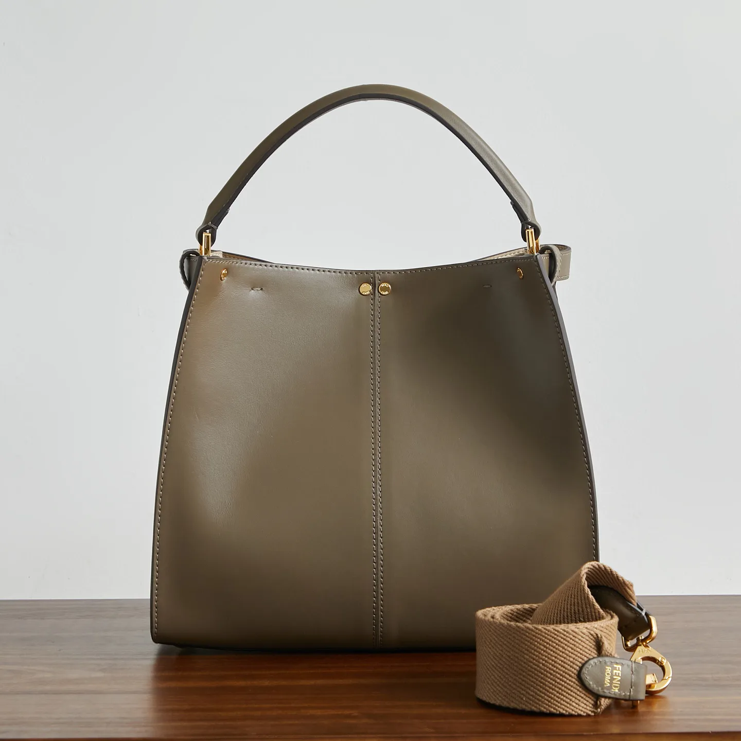 Women's Classic Handbags FENDI 17941563