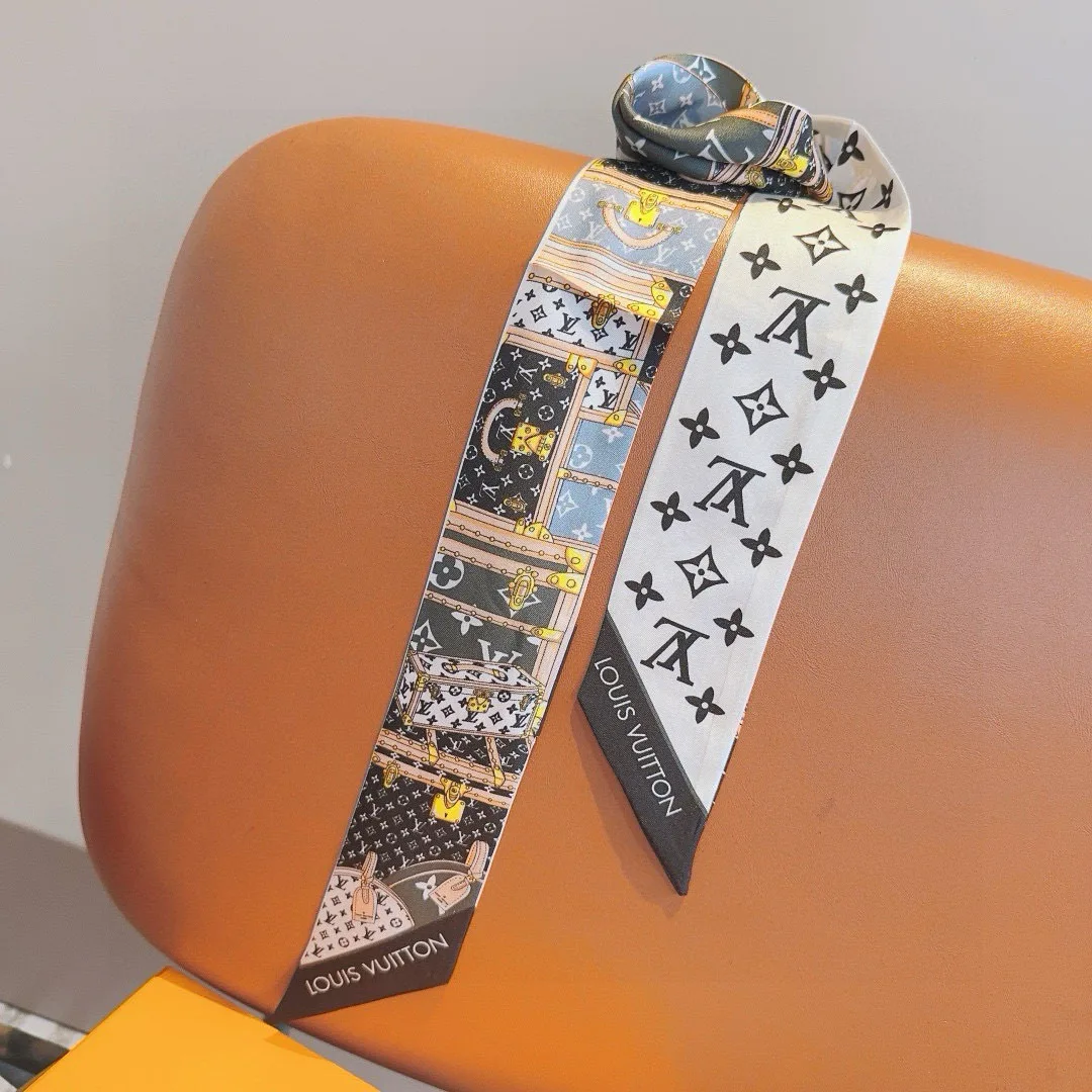 Silk Scarves LOUIS VUITTON 17543233