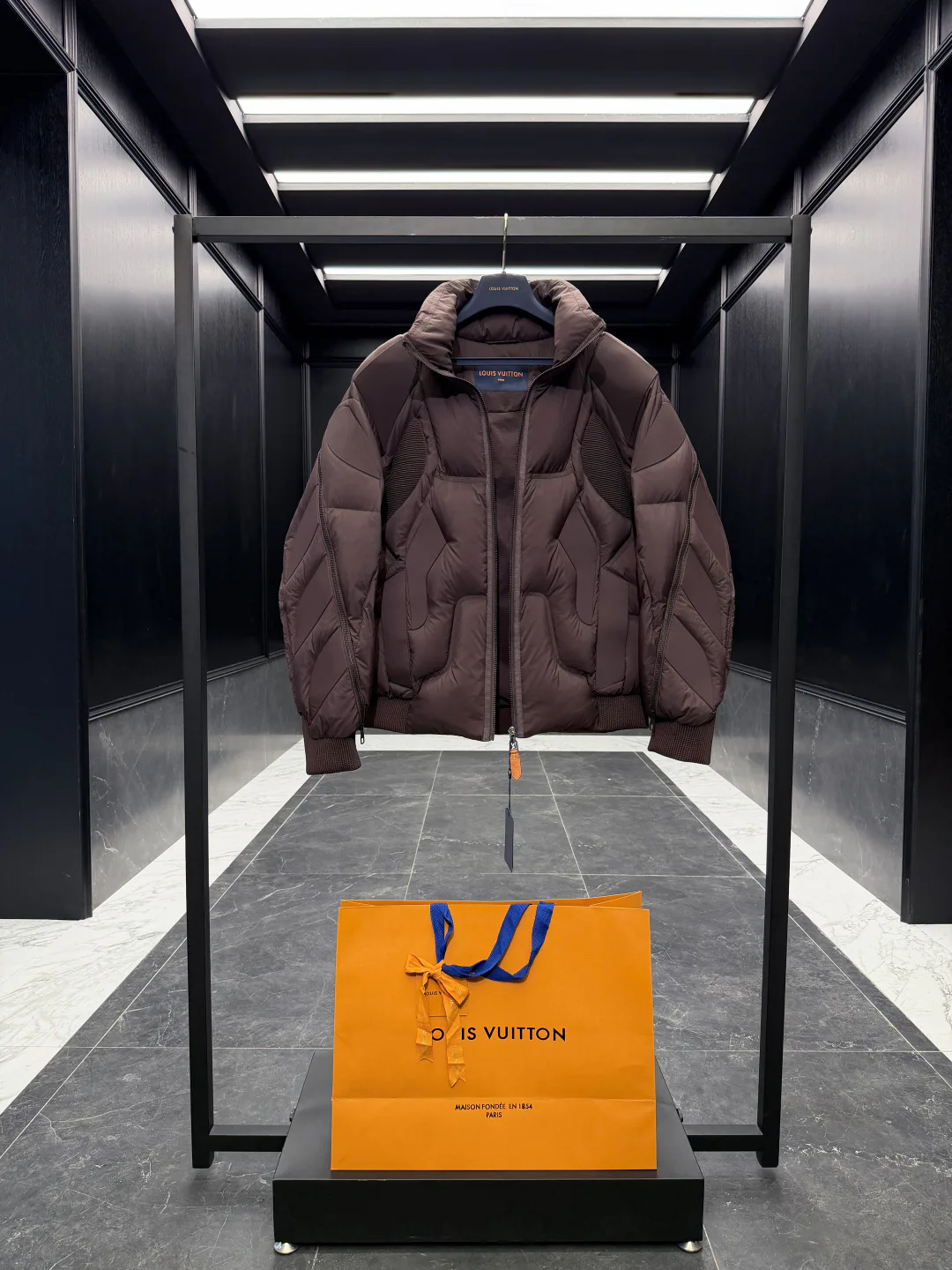 Men's Jackets And Down Jackets LOUIS VUITTON 17795850