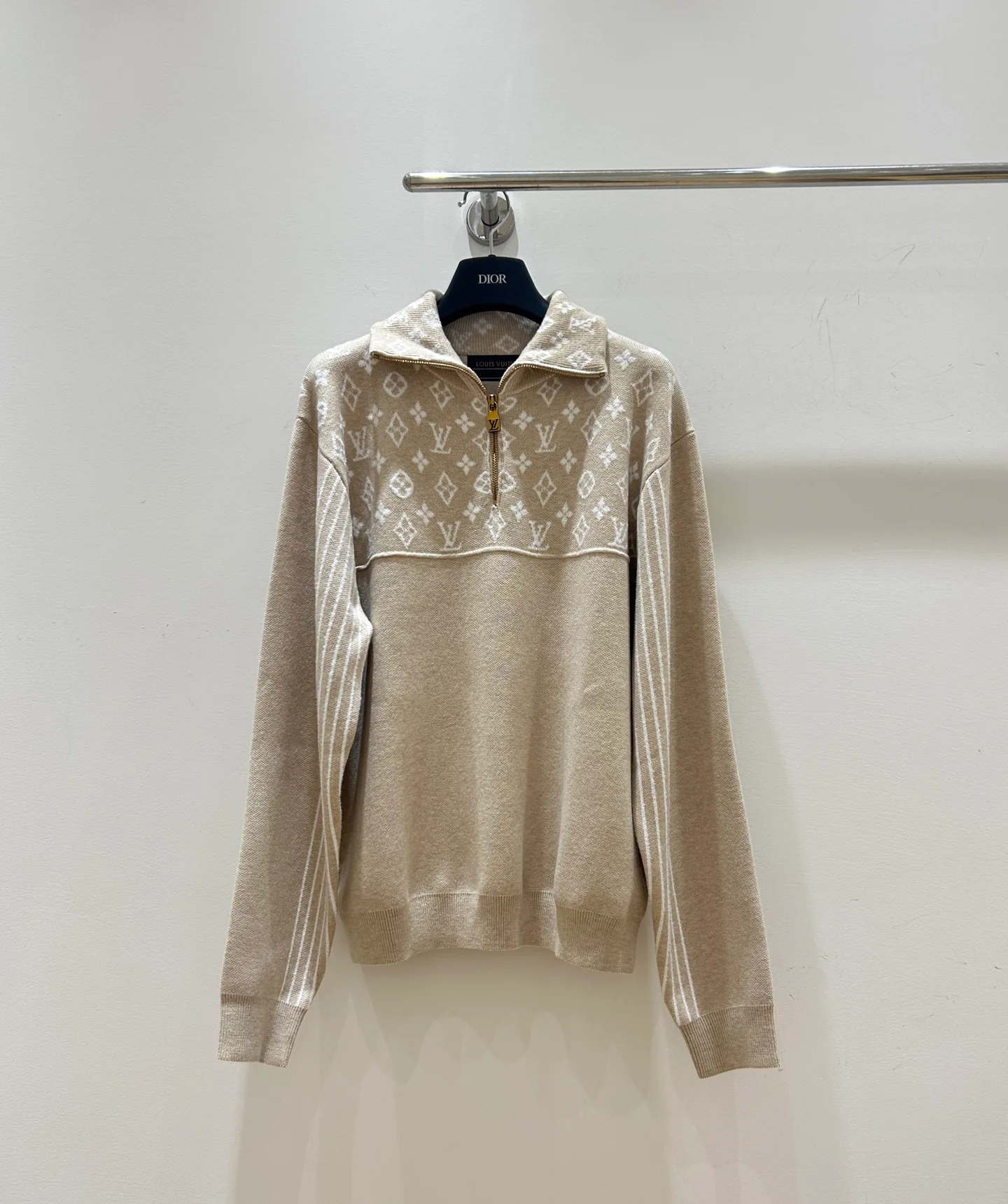 Women's Jumpers And Sweaters LOUIS VUITTON 18097439