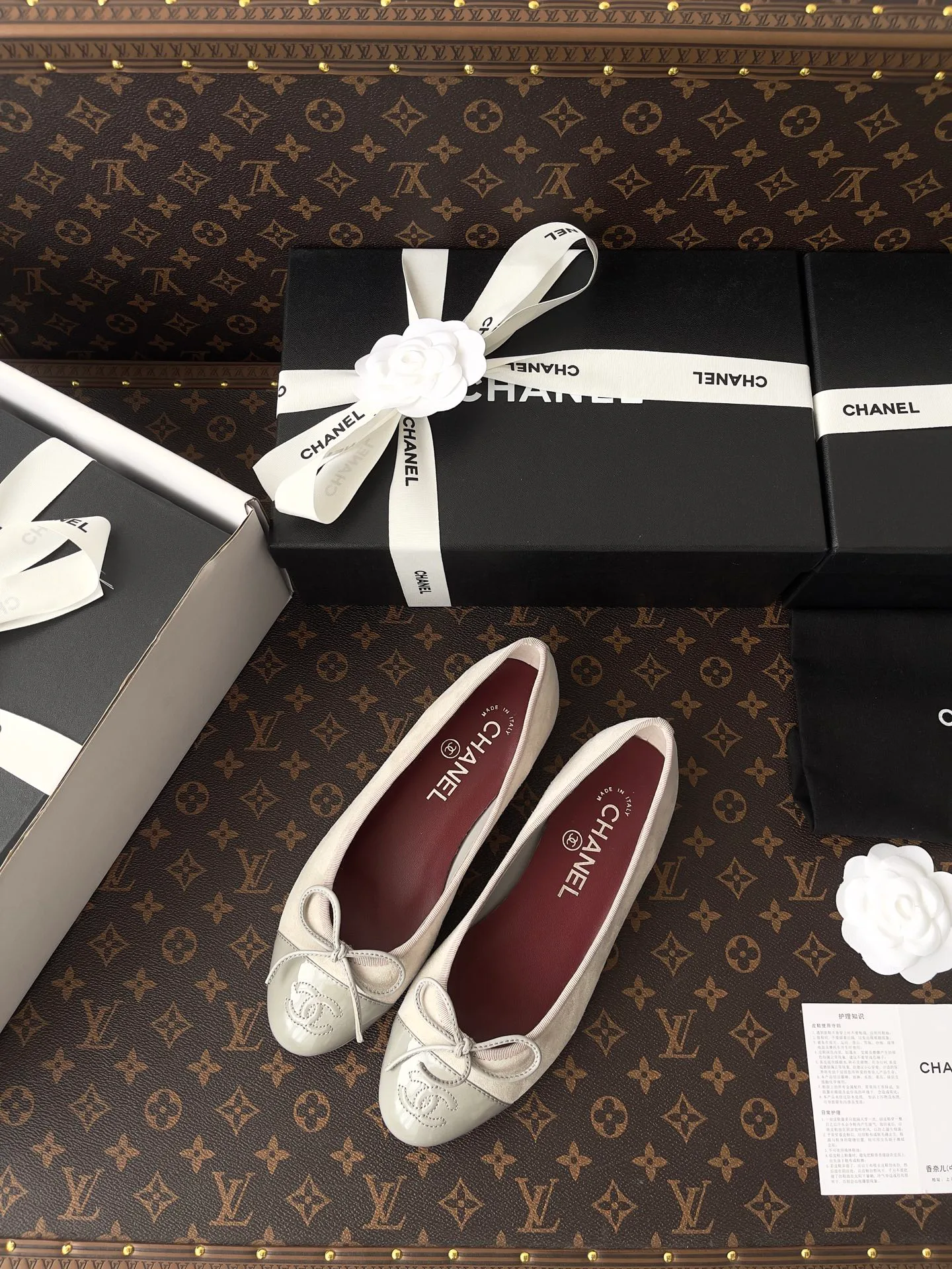 Women's Ballet Flats CHANEL 18153010