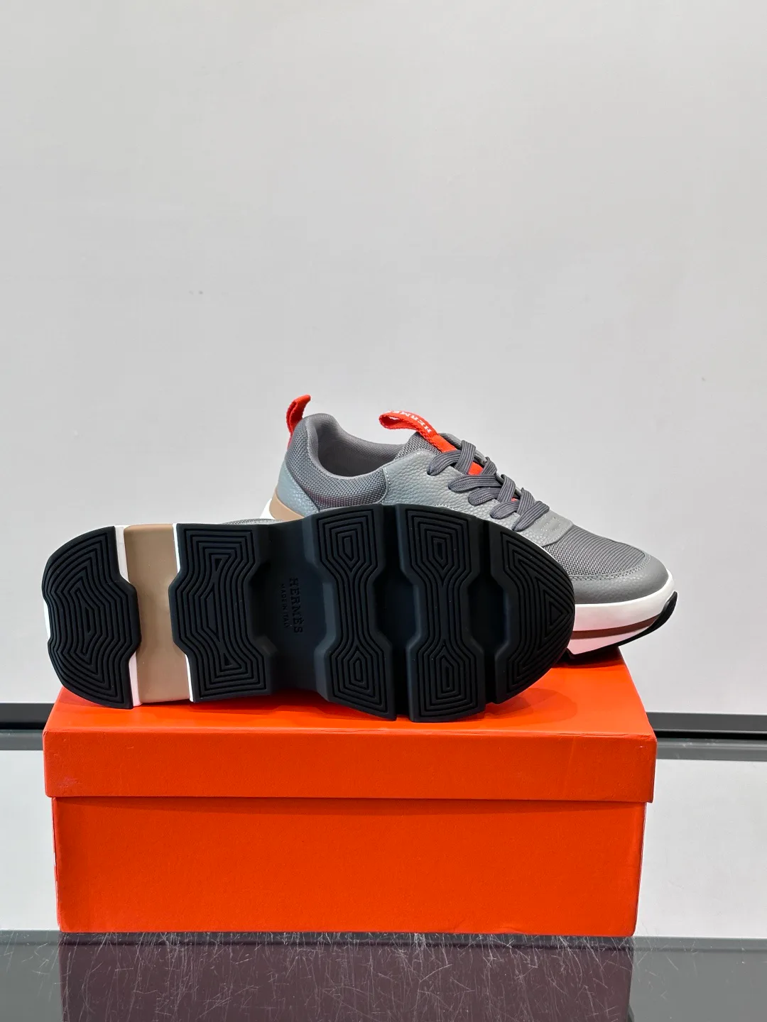 Men's Sneakers HERMES 17689306