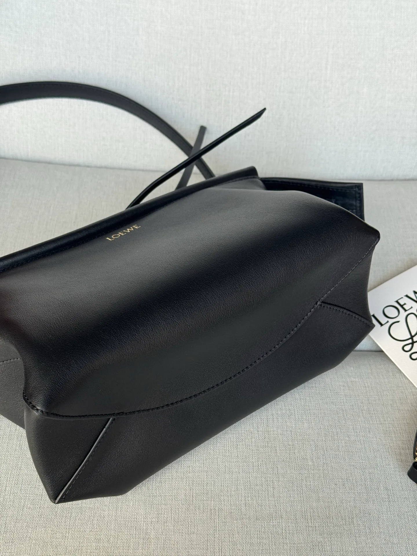 Классические Сумки Женские Loewe 18684085