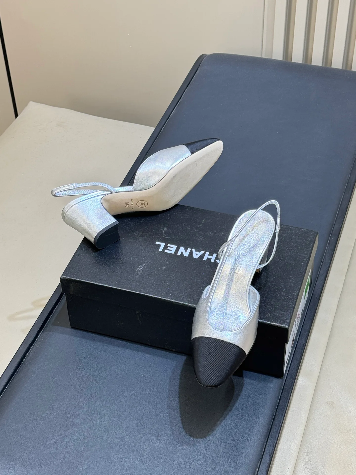Women's Heels CHANEL 18072789