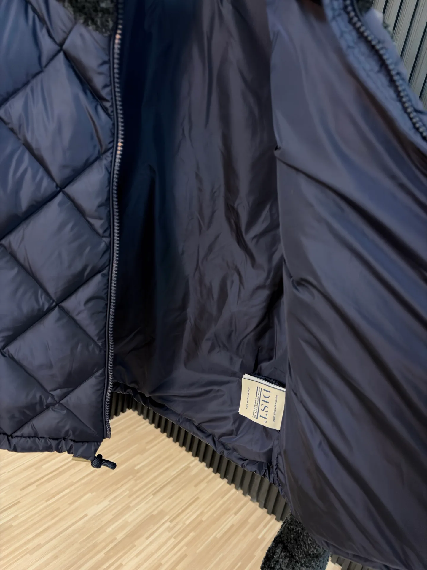 Men's Jackets And Down Jackets MONCLER 18029617