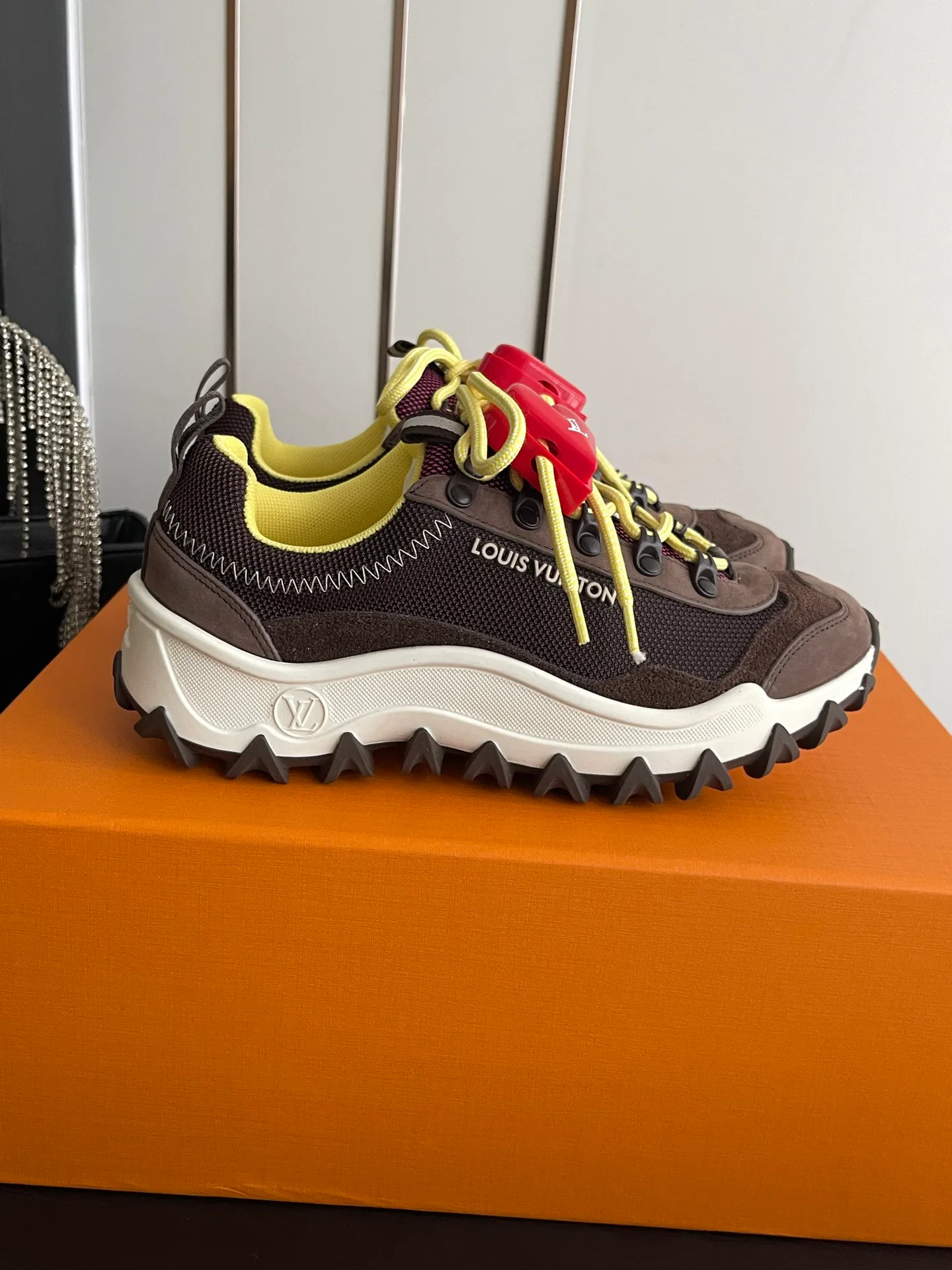 Women's Sneakers LOUIS VUITTON 17554380
