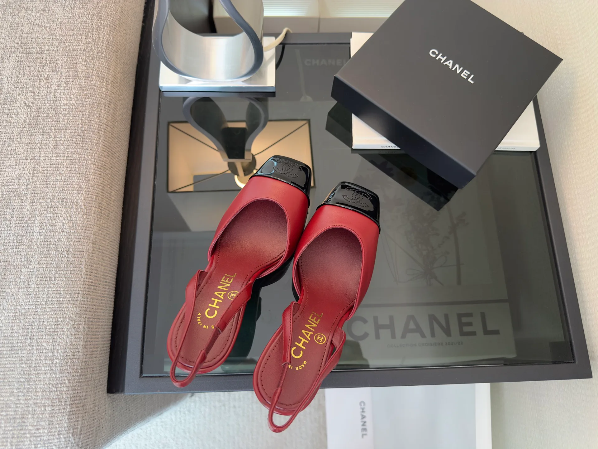 Women's Heels CHANEL 18402052