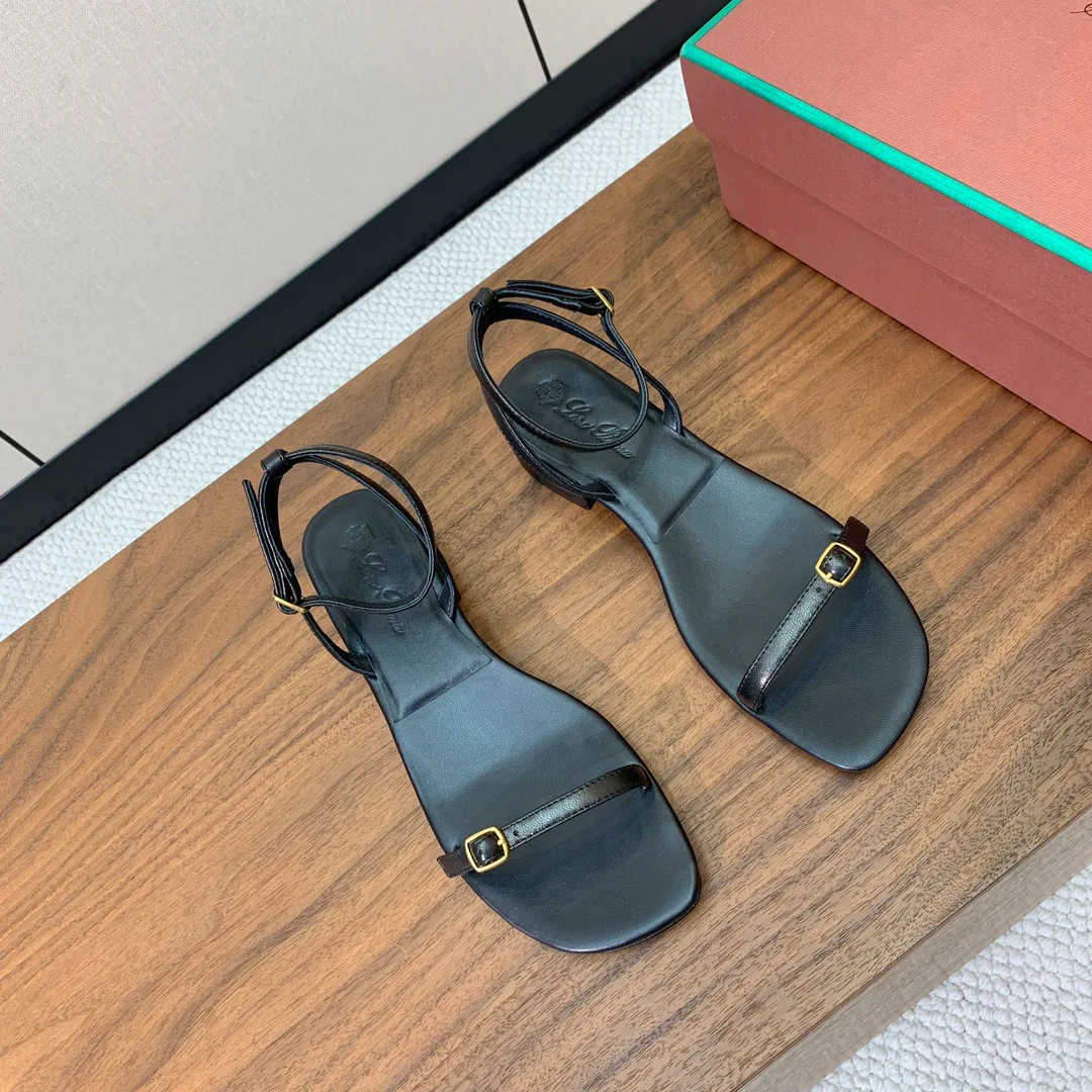 Women's Open-Toe Sandals LORO PIANA 17631641