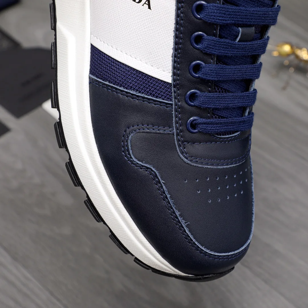 Women's Sneakers PRADA 17429921