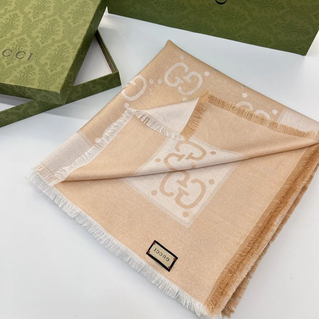 Scarves GUCCI 17992470