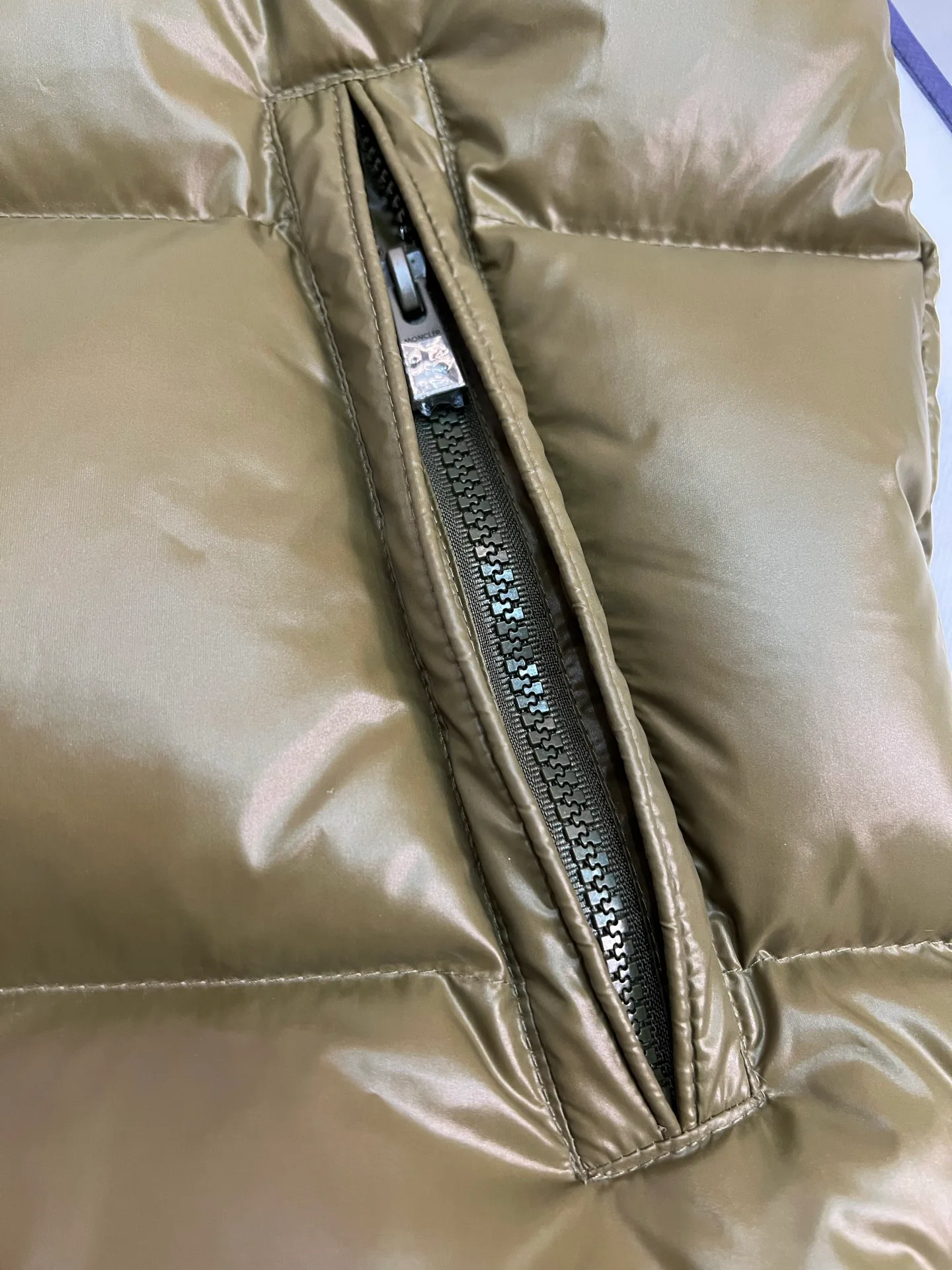 Жилеты Мужские Moncler 18599855