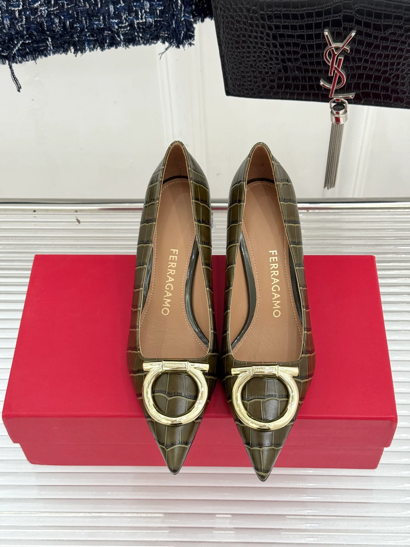 Women's Heels SALVATORE FERRAGAMO 18104108