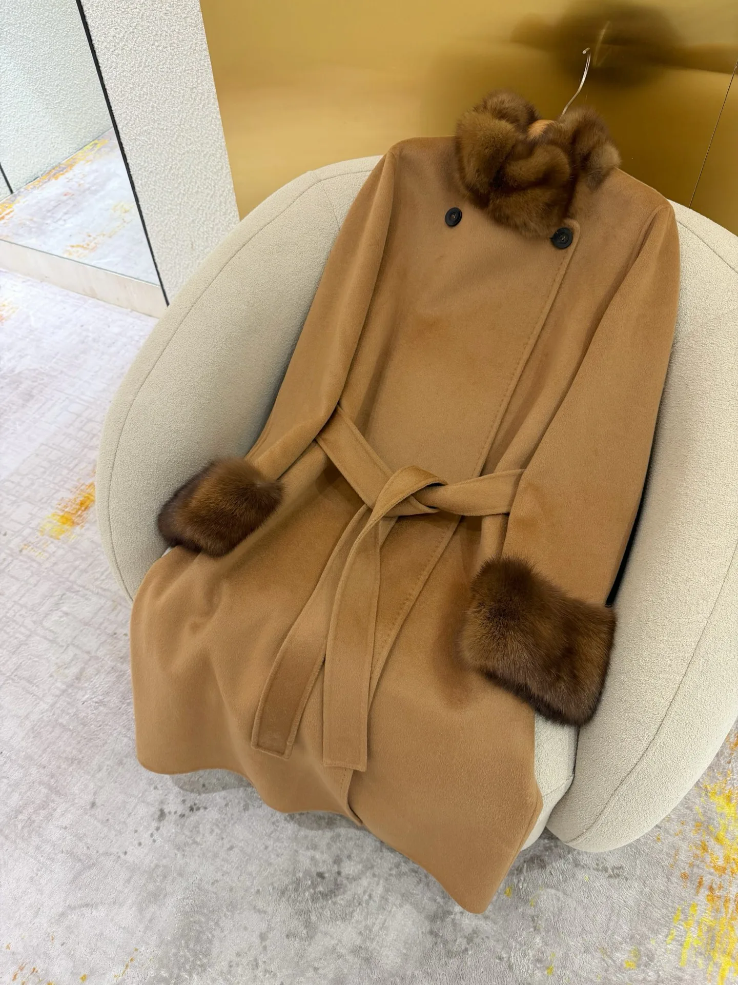 Women's Coats LORO PIANA 18452379