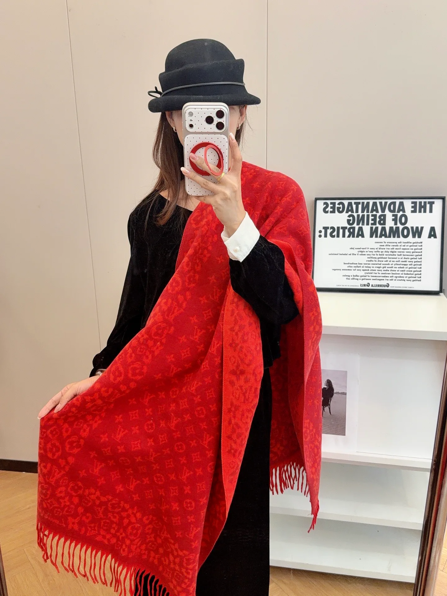 Scarves LOUIS VUITTON 18105498