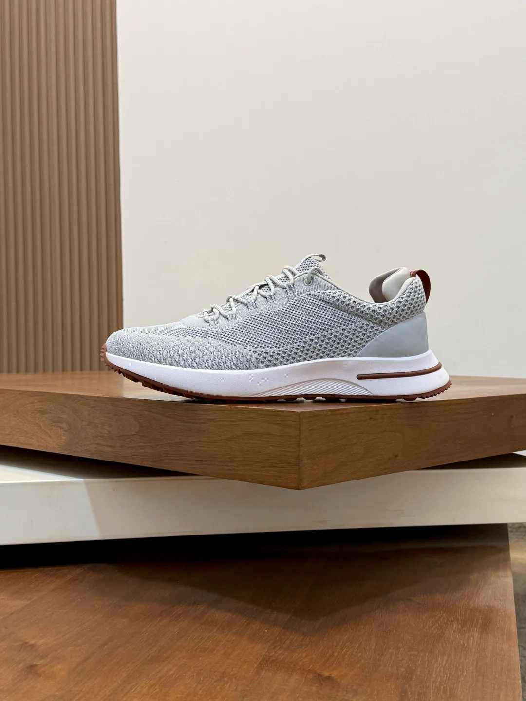 Men's Sneakers LORO PIANA 17830565