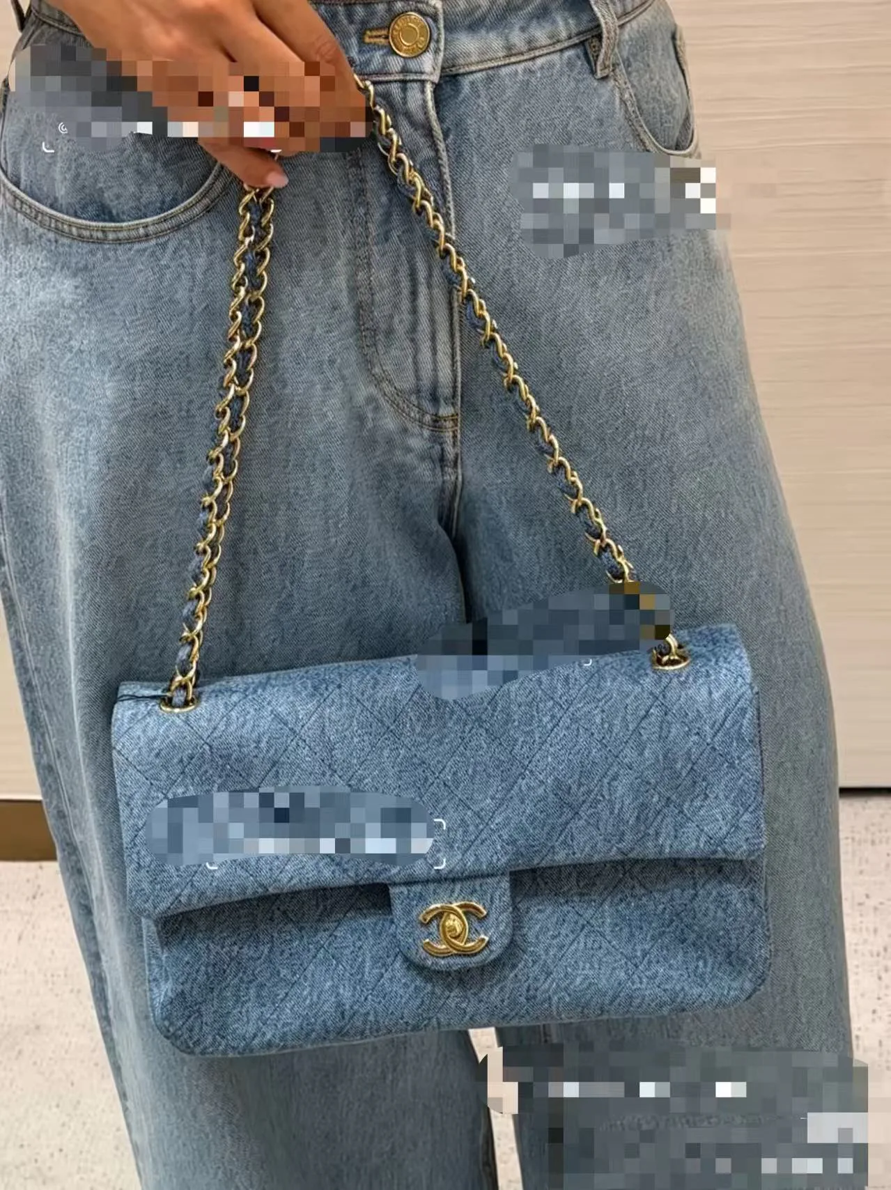 Women's Classic Handbags CHANEL 17364595