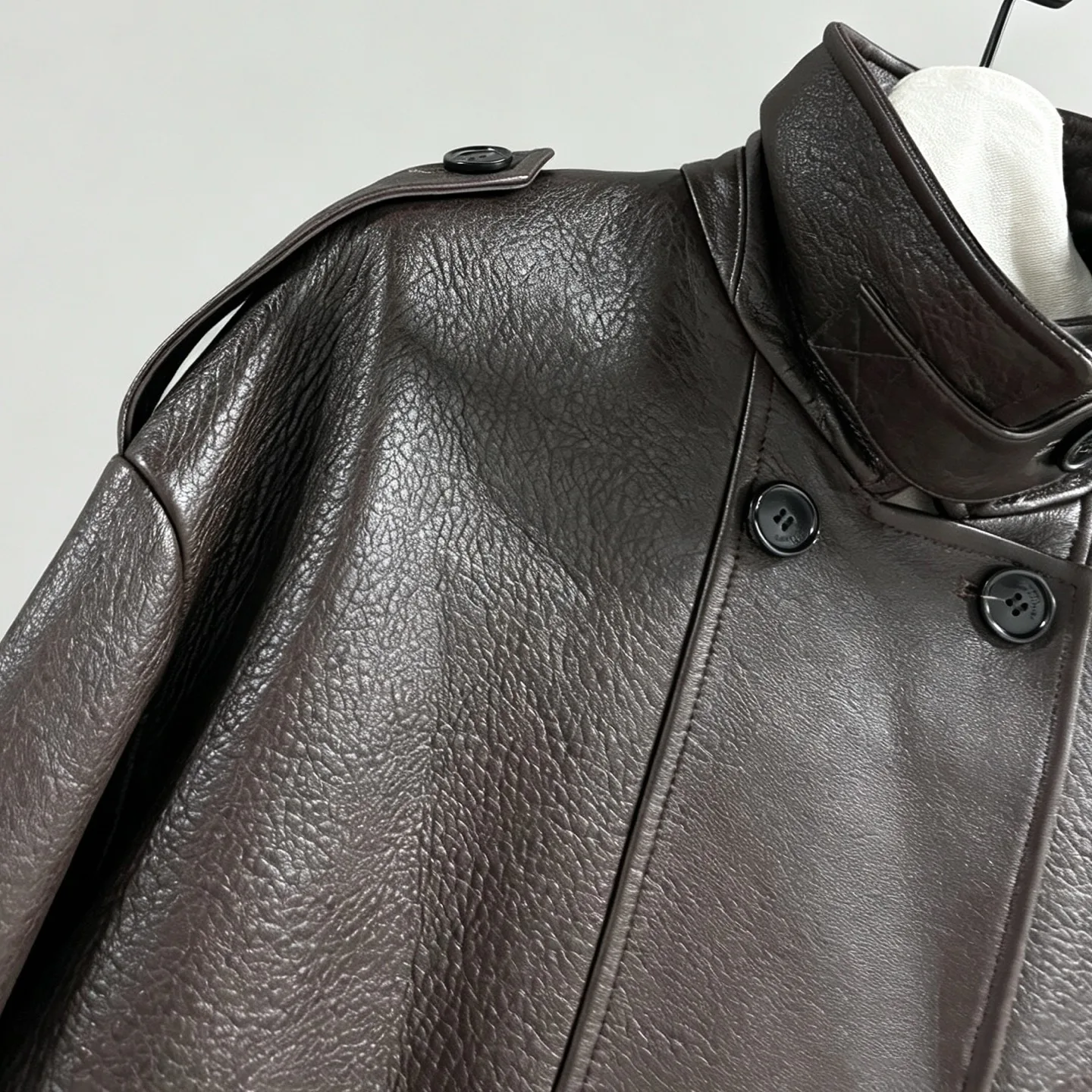 Women's Leather Jackets And Sheepskin Coats SAINT LAURENT 18417102