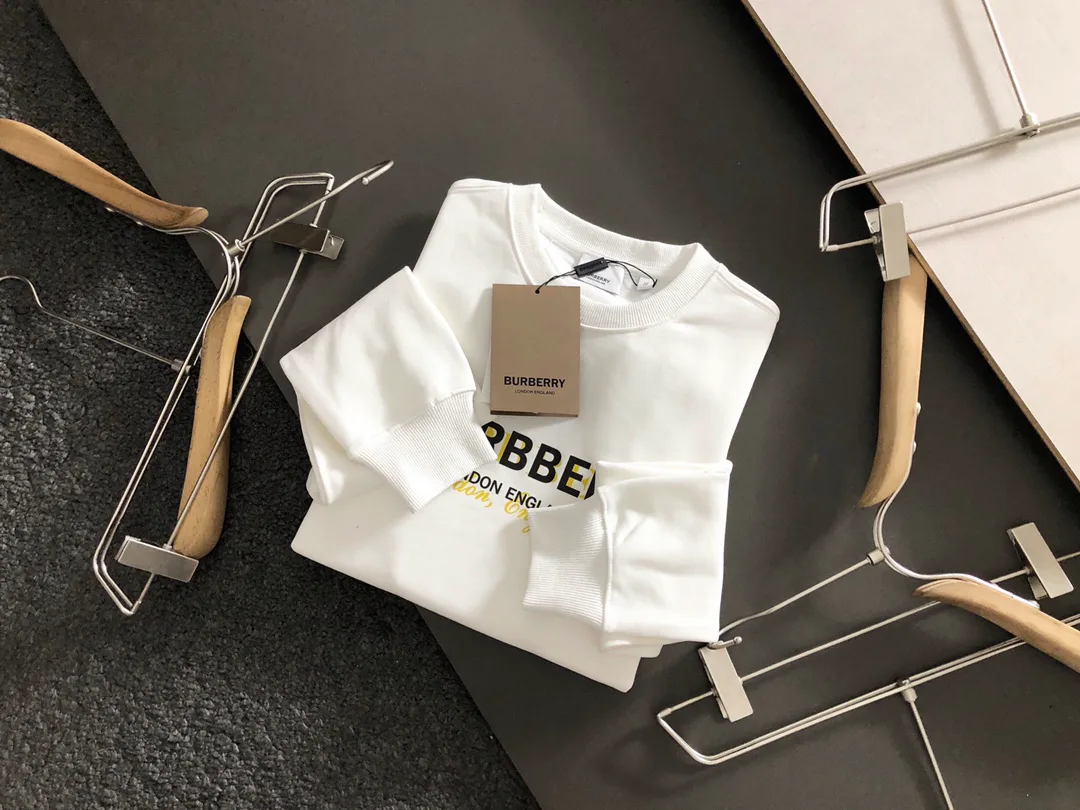 Men's Sweatshirts And Hoodies BURBERRY 18543111