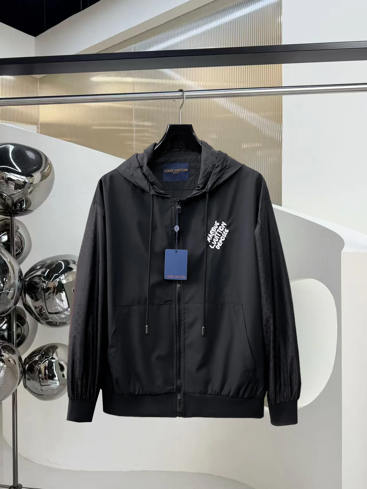 Men's Jackets And Down Jackets LOUIS VUITTON 18191473