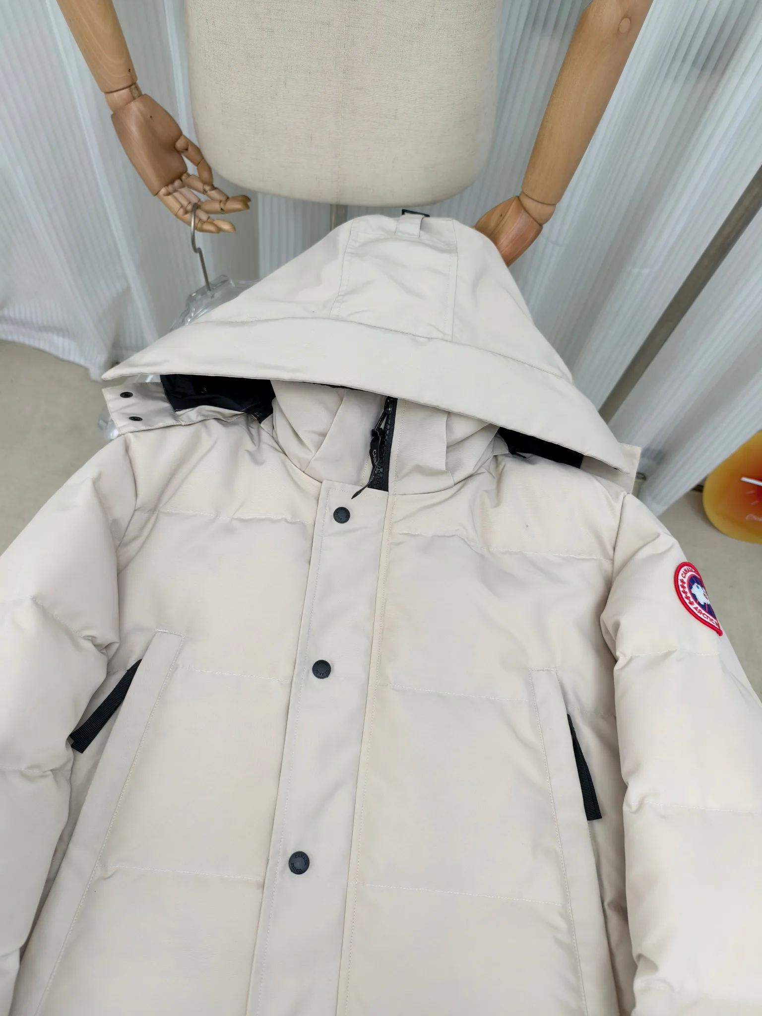 Куртки И Пуховики Мужские Canada Goose 18645540