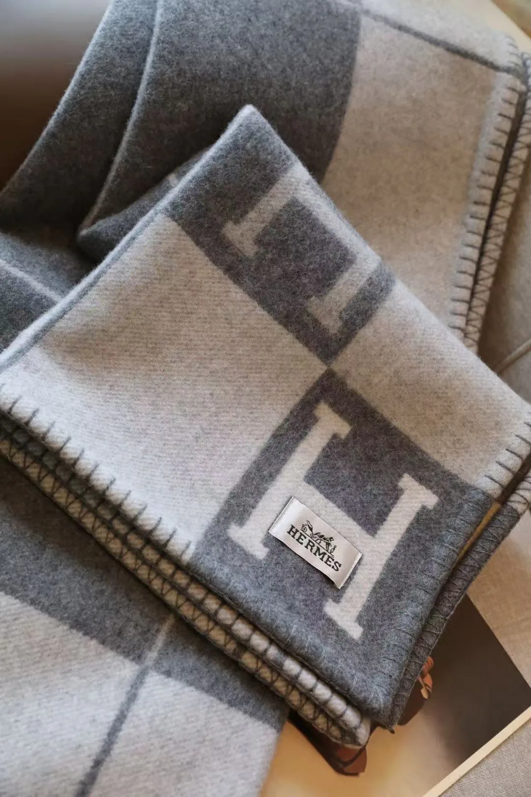 Textiles HERMES 17926390