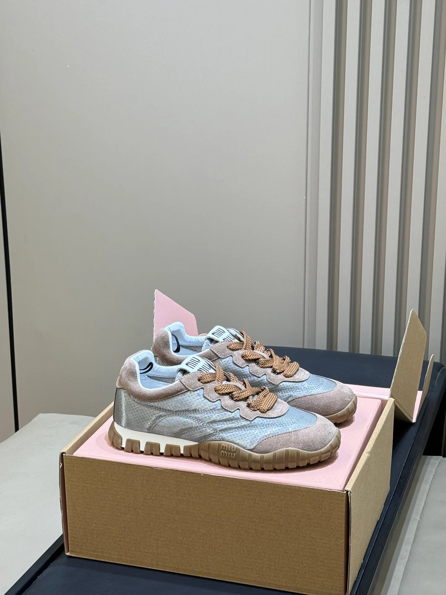 Women's Sneakers MIU MIU 18072943