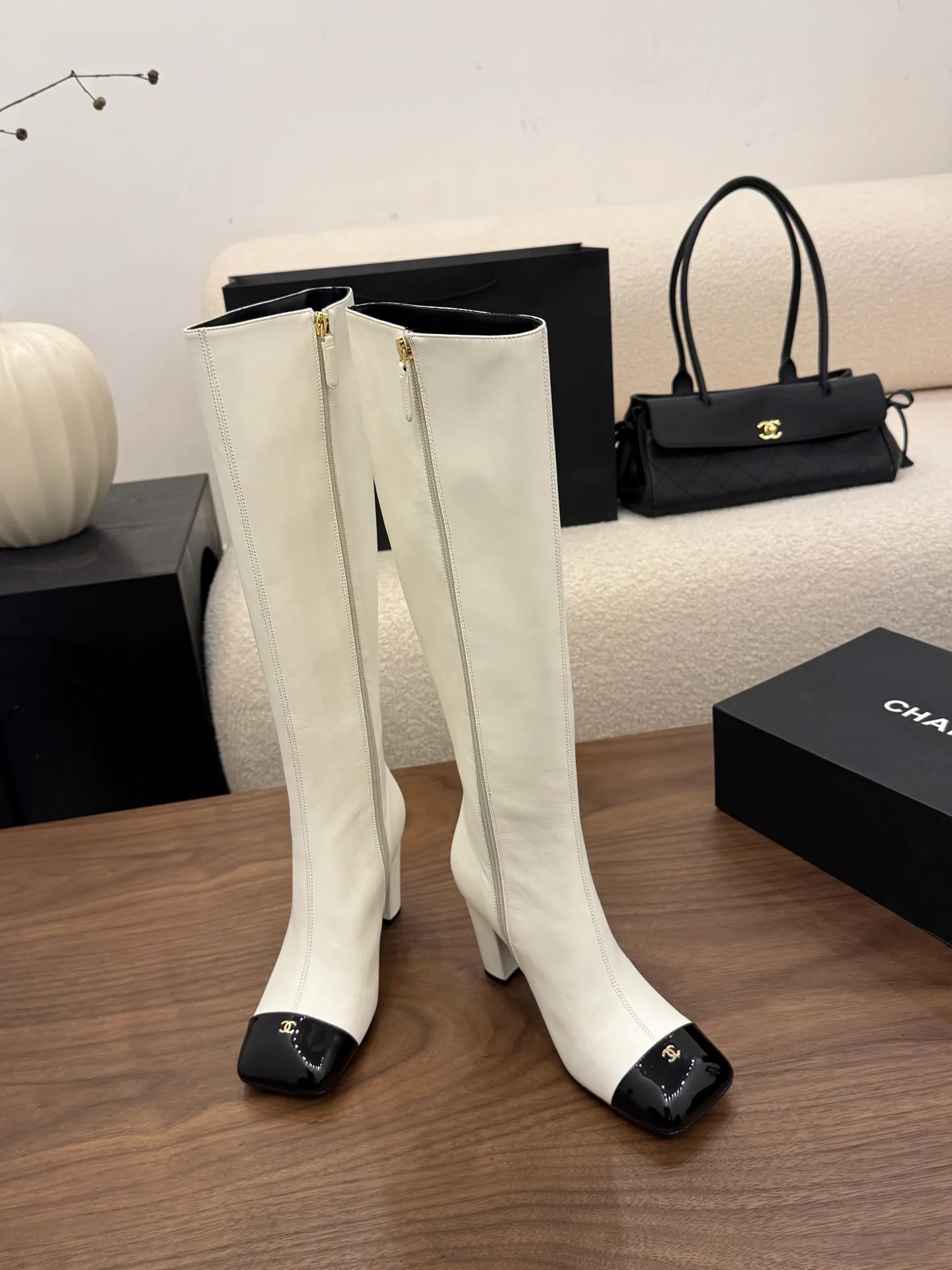 Women's Boots CHANEL 17925192