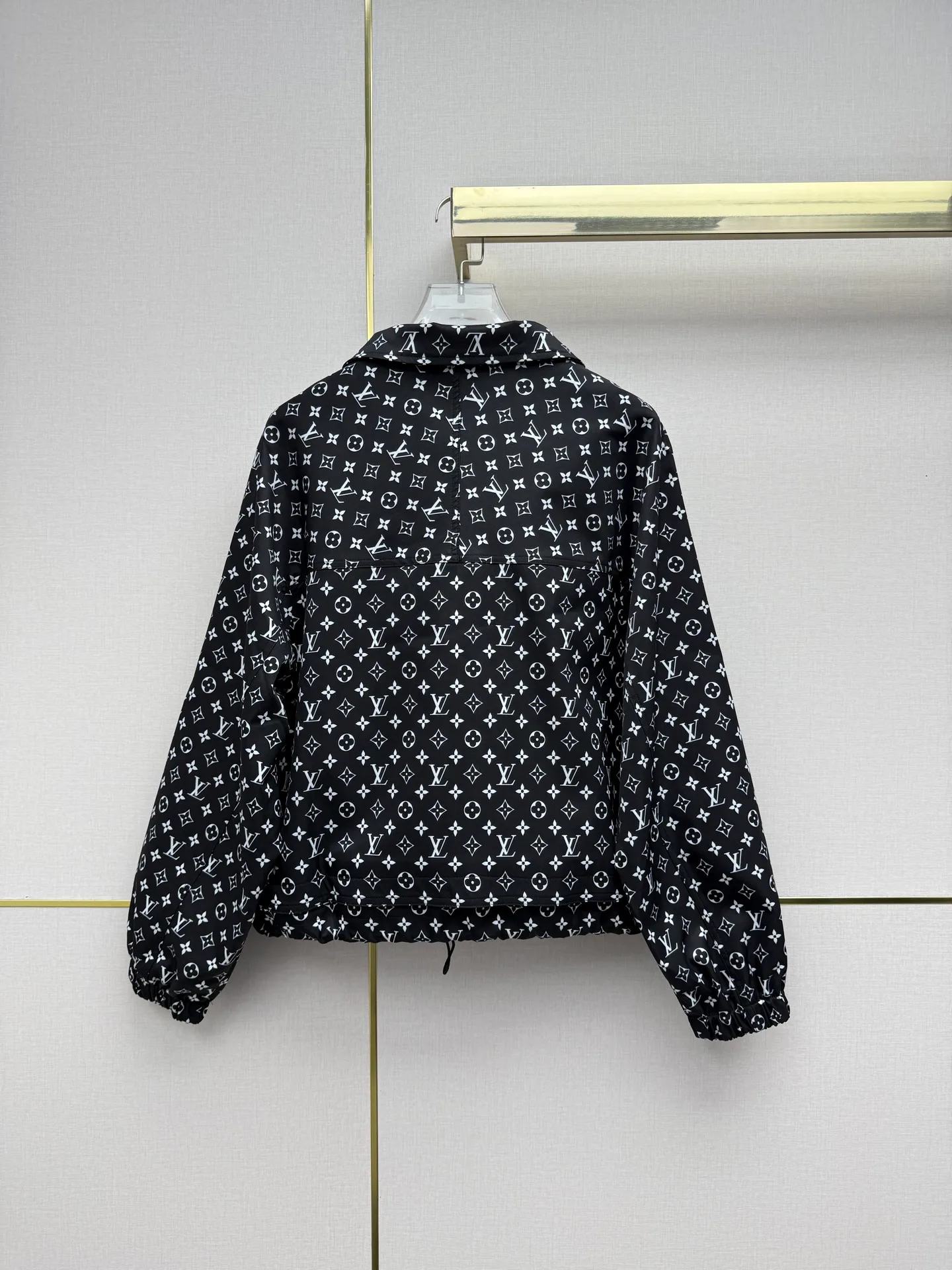 Women's Jackets And Down Jackets LOUIS VUITTON 17953152