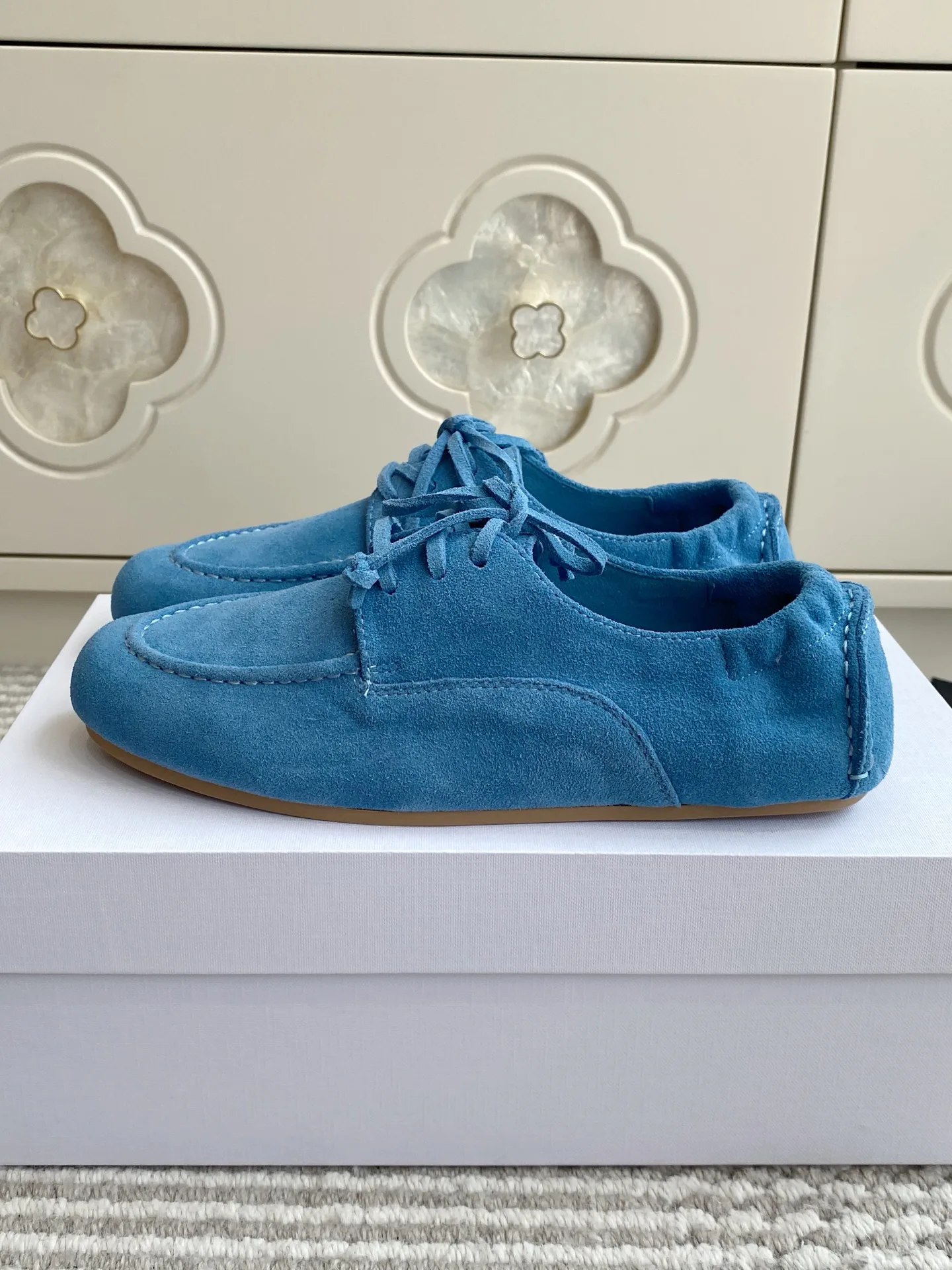 Women's Loafers And Moccasins CELINE 17570631