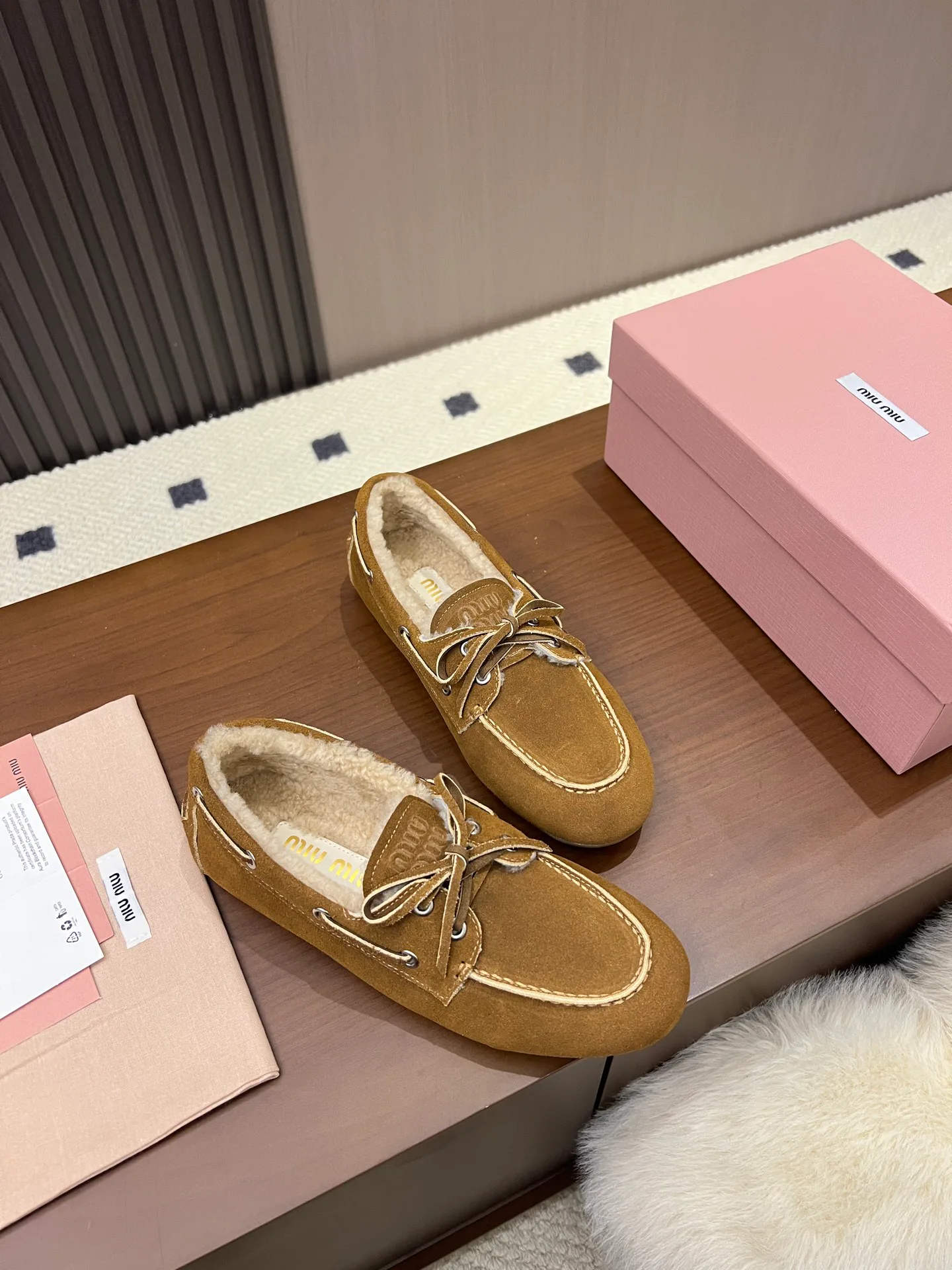 Women's Loafers And Moccasins MIU MIU 17968354