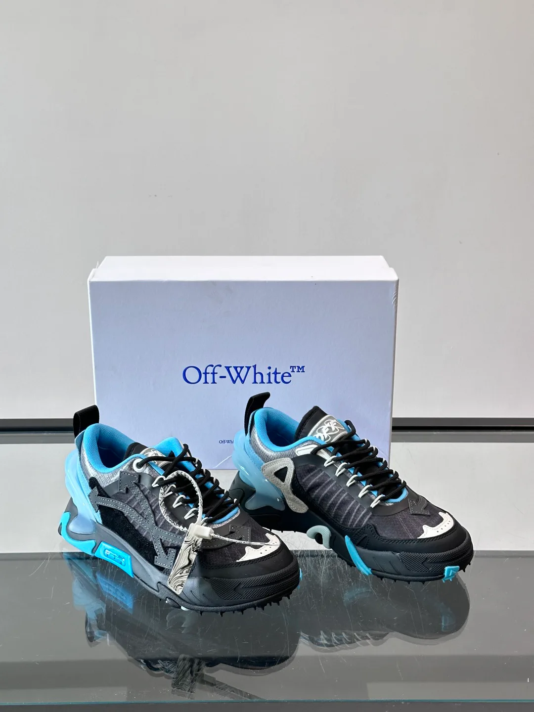 Women's Sneakers OFF-WHITE 17682014