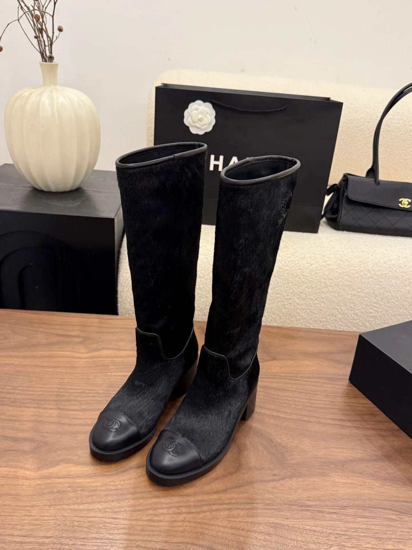 Women's Boots CHANEL 18223598