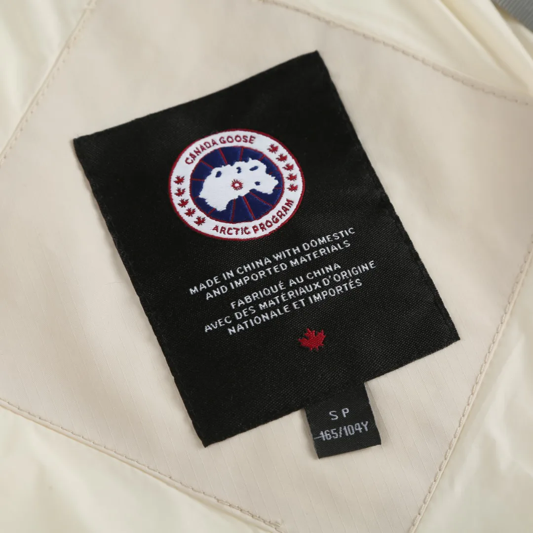 Women's Jackets And Down Jackets CANADA GOOSE 18022577